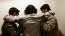 در حالی که طالبان جنگجویان زخمی شان را رها می کنند، نیروهای افغان خدمات صحی مجانی دریافت می کنند