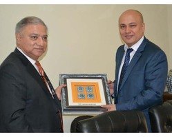 ازبکستان او پاکستان همکاري زیاتوي
