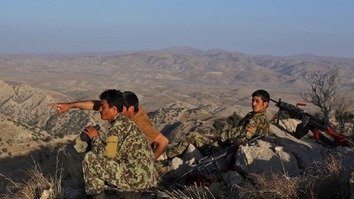 افغان ځواکونو داعش ته 'ستر ګوزار' ورکړی