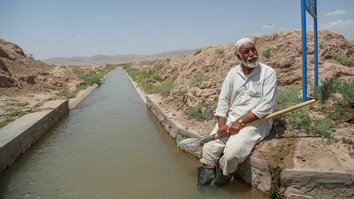Afghan villagers learn about sustainable irrigation