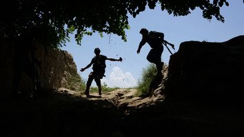 په توره بوړه کې د داعش او طالبانو تر منځ د قلمرو په سر جګړه روانه ده