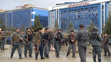 حملهء انتحاری داعش بر یک گرد همایی سیاسی در کابل