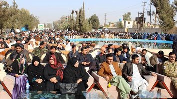 د هلمند ولایت زرګونو اوسېدونکیو د سولې لپاره غږ پورته کړ