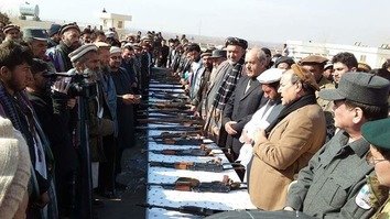 په کاپیسا کې طالب اورپکو وسلې کېښودې، او له حکومتي ځواکونو سره یوځای شول