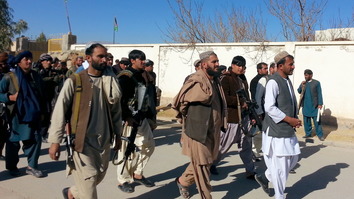 چارواکي په اروزګان کې د طالبانو له اېستلو څخه وروسته هلته پرمختیایي پروژې پیلوي