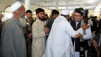 باشنده گان ننگرهار با برداشتن سلاح طالبان را از بتی کوت بیرون راندند