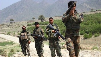 افغان ځواکونو د کونړ مهمه لویه لاره، چې طالبانو بنده کړې، وه بېرته پرانستله