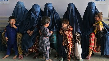 UN seeks more international support for Afghan refugee resettlement