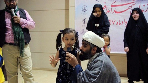 بتاریخ ۲۰ اسد، گروه های هوادار فاطمیون میزبان یک رویداد در شهر مشهد در ایران بودند که طی آن سالروز تولد چند تن از کودکانی که پدران خود را در جنگ سوریه از دست دادند را جشن گرفته است. این کودکان همه متولد ماه سرطان بودند. [فایل]