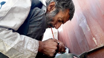 Afghan officials concerned over influx of Iranian drug addicts into Herat