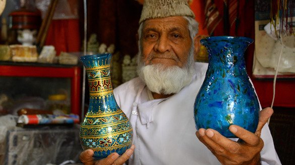 War shatters glassblowing craft in Afghanistan