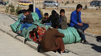 Afghans flee 'absolute terror' of Taliban violence in Ghazni Province