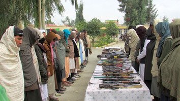Scores of Taliban lay down arms in Nangarhar following crackdown