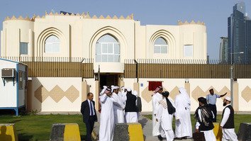 حضور هیات نماینده گان حکومت افغانستان در ابوظبی برای مذاکرات صلح طالبان