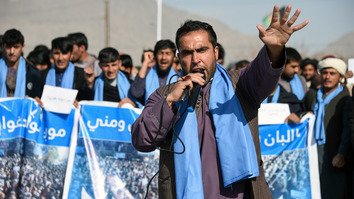 مظاهره صدها تن در ساحات تحت نفوذ طالبان و تقاضا برای پایان جنگ در افغانستان