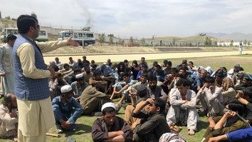 تجارت مواد مخدر توسط طالبان موجب بلند رفتن رقم معتادین در ننگرهار می شود
