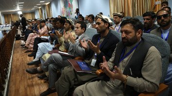Thousands gather in Kabul for consultative Loya Jirga on peace