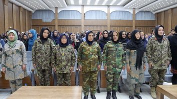 باشنده گان هرات از شجاعت و ایثار نیروهای افغان توصیف نمودند