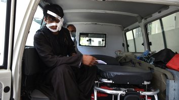 طالبان دهها تن از افراد ملکی را در یک حمله دیگر موتربمب در کابل کشته و زخمی ساختند