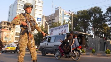 In photos: Afghans prepare to head to the polls