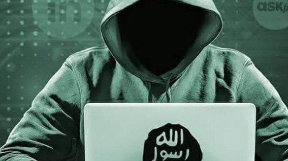 رسانه نیمه رسمی شعبه خراسان داعش 'محمد بن قاسم' از این تصویر به عنوان پیش منظر خود در تلگرام استفاده می کند. نشریه های اخیر حاکی از سوءتفاهم های اساسی بین شعبه اصلی داعش و شعبه خراسان داعش در پیام رسانی است. [آرشیف]