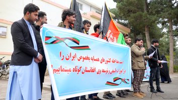 معترضین هرات هشدار دادند که تهران می خواهد افغانستان را به سوریه بعدی جهان تبدیل کند