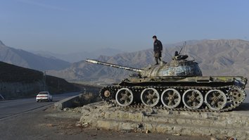 با گذشت ۴۰ سال، سربازان سابق هنوز هم با عواقب جنگ شوروی در افغانستان دست و پنجه نرم می کنند