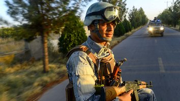 ادعاهای طالبان که در ۲۰۱۹ ولسوالی ها را تصرف کرده اند 'کاملاً دروغ' است