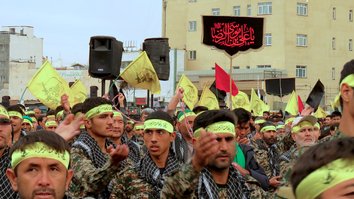 جنگجویان فاطمیون به عنوان خطر عمده ای برای پروسه شکننده صلح افغان تلقی می شوند