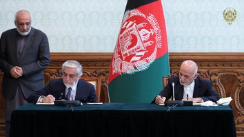 با پایان یافتن بن بست سیاسی توسط غنی و عبدالله، امیدواری ها برای مذاکرات صلح دوباره تازه شدند