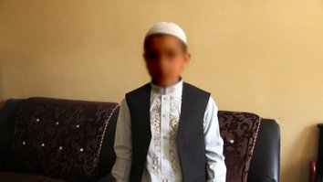 په کندوز کې د طالبانو له خوا ځانمرګي برید ته روزل شوی ماشوم تسلیم شو
