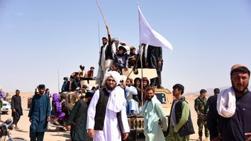 د لوی اختر په مناسبت د اوربند له امله د سولې بین الافغاني خبرې وخوځېدلې