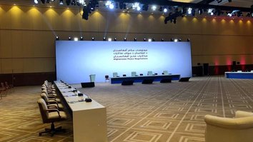 Afghan negotiators arrive in Doha for historic peace talks