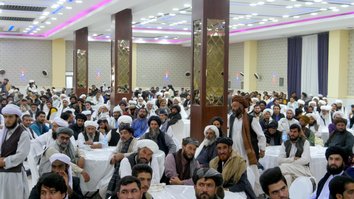 افغان ها از طالبان و حکومت می خواهند که از فرصت تاریخی استفاده کنند