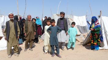Displaced families in Herat decry ongoing Taliban violence