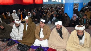 معترضین بادغیس از مداخلات خارجی در امور افغانستان انتقاد کردند