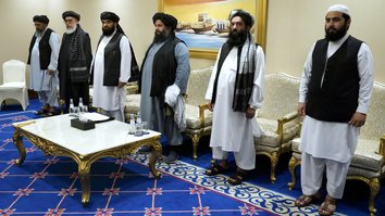 مقامات افغان طالبان را برای 'سرعت کند' در مذاکرات صلح مقصر دانستند