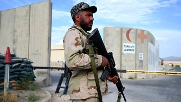 Afghan forces prepare for major counterattack against Taliban