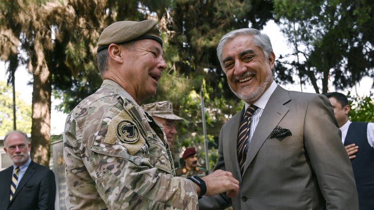 Afghans praise last US commander in Afghanistan as troops depart