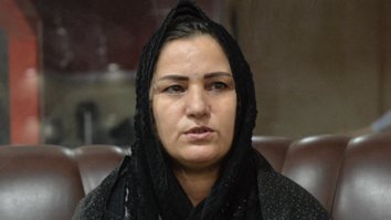 د زعفرانو افغانه سوداګره نه مني چې د طالبانو له خوا د چوپ کولو هڅو ته تسلیم شي