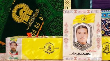 د فاطمیون ملېشې سیوری د افغانستان د راتلونکي په سر خپور دی