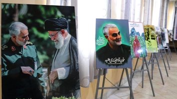 بزرگذاشتن سلیمانی جنرال کشته شده ایرانی افغان ها را عذاب می دهد