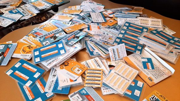 Nimroz officials ban Iranian SIM cards, currency to limit Tehran's influence