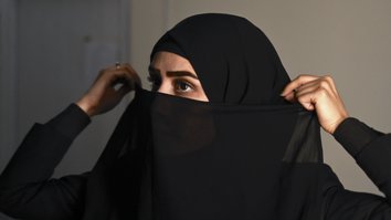 د ملګرو ملتونو چارواکي وايي، ښځې د نړیوالې سولې د رامنځته کولو او ساتلو په برخه کې مهم رول لوبوي