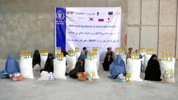 نړۍ والو مرستو په لوېدیځ زون کې ۲.۵ میلیونه افغانان له سختې لوږې څخه ژغورلي دي