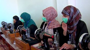 مرکز آموزش حرفه ای در بغلان به ریشه کنی فقر کمک می کند