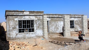 Quake-stricken Badghis residents receive cash assistance