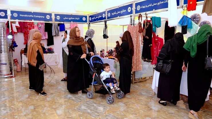 Afghan girls deprived of education showcase handicrafts at Kabul exhibition