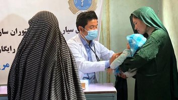 یک موسسه خیریه صحی در کابل می گوید که به دلیل مشکلات اقتصادی، تعداد مریضان افزایش یافته است