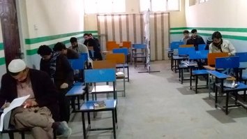 مشکلات اقتصادی و ممنوعیت تحصیل زنان باعث افزایش ترک تحصیل در پوهنتون های خصوصی تخار شده است